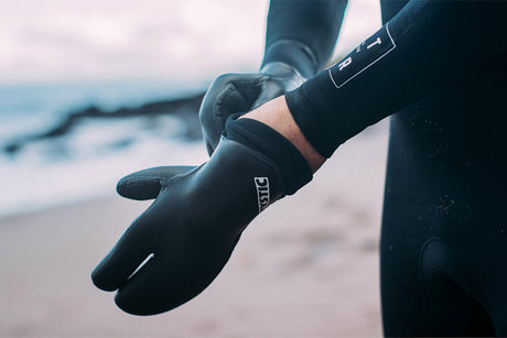 Mystic Supreme Glove 5mm Lobster 2022 Black image 2