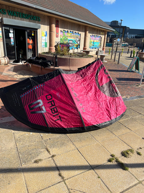 North Orbit Kite - Rubine Red - 2025 image 1